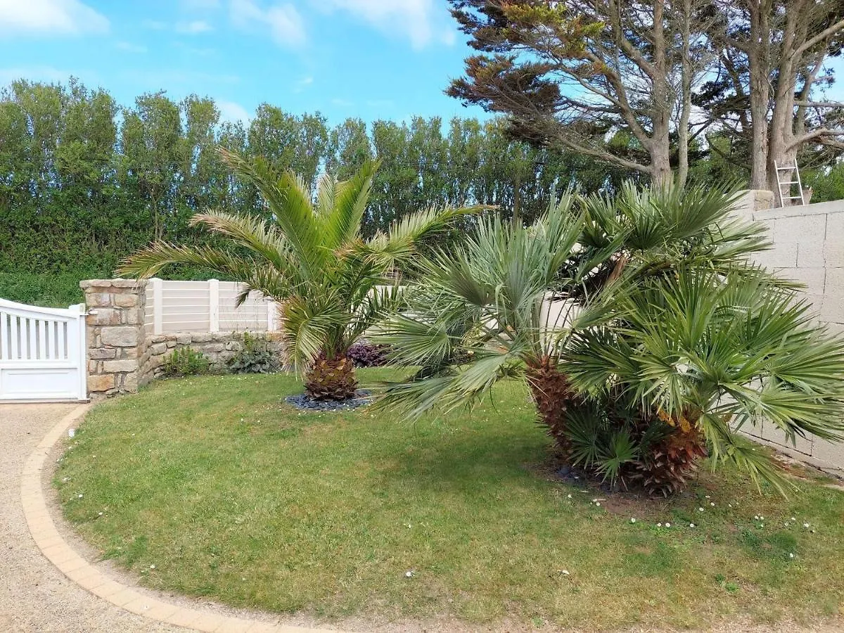 Cottage, Plouescat 0*,  France